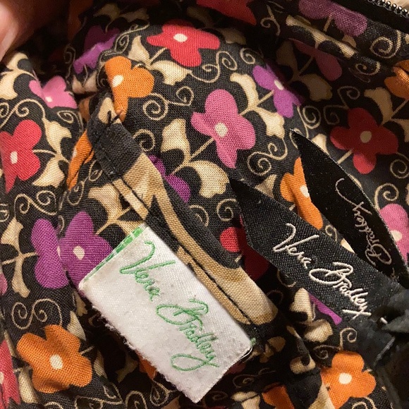 Vera Bradley quilted crossbody purse - Picture 2 of 9